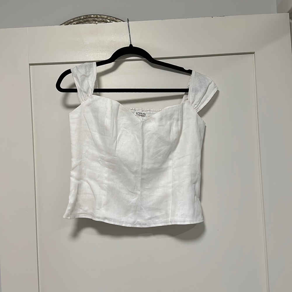 NWOT reformation off shoulder white linen top with zip back